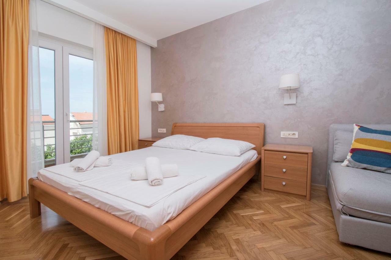 Apartments Antonio Tučepi Buitenkant foto